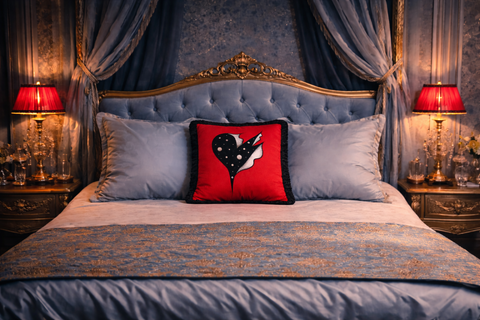 Romantic - Velour Accent Cushion